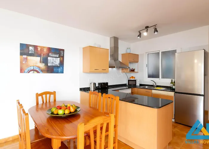 242 - Casa Blanca By Now Ltd * Playa Blanca (Lanzarote)