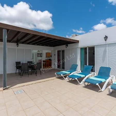 Villa 242 - Casa Blanca By Now Ltd Playa Blanca (Lanzarote)